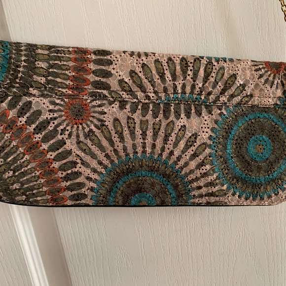 Urban Expressions Cross-body/Clutch Hand Stitched Handbag - Picture 3 of 4